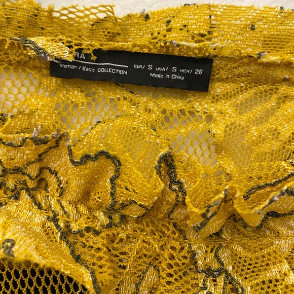 Zara Lace Long Sleeve Blouse - Picture 4 of 4